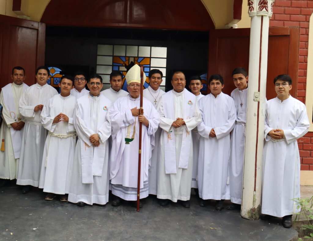 Seminario Mayor «Santísima Trinidad» celebra su XVI Aniversario